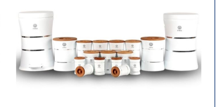 سرویس اورانوس ۱۷ پارچه کمر باریک کلاسیک سفید درب چوبی