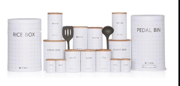 سرویس اورانوس ۱۷ پارچه طرح رین فال سفید در چوبی