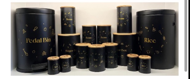 سرویس اورانوس ۱۷ پارچه طرح فرنچ مشکی در چوبی